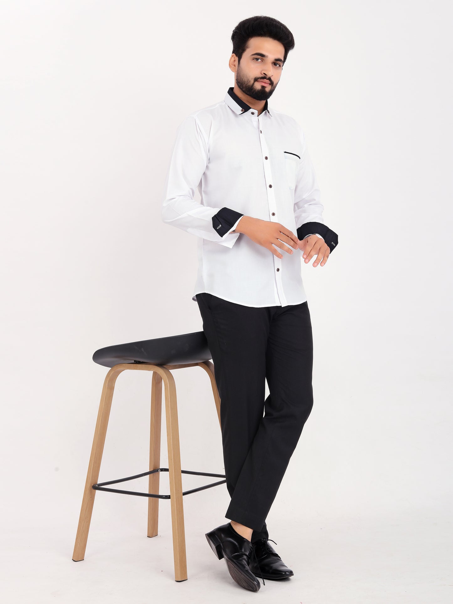 White Viscose Rayon Solid Pasting Collar Shirt