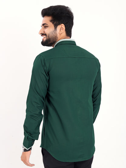 Dark Green Viscose Rayon Solid Pasting Collar Shirt