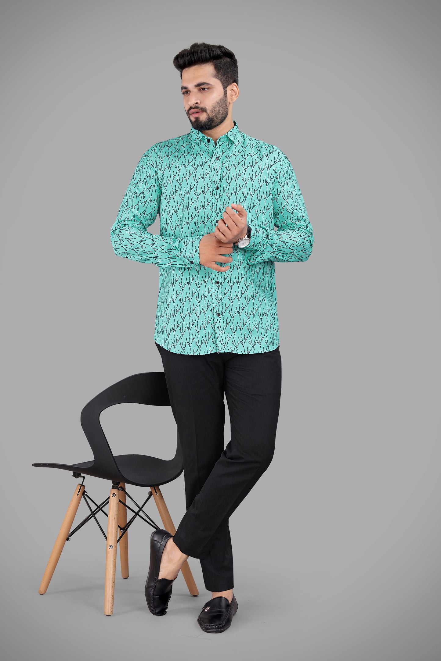 Light Green Cotton Blend Digital Printed Casual Shirt