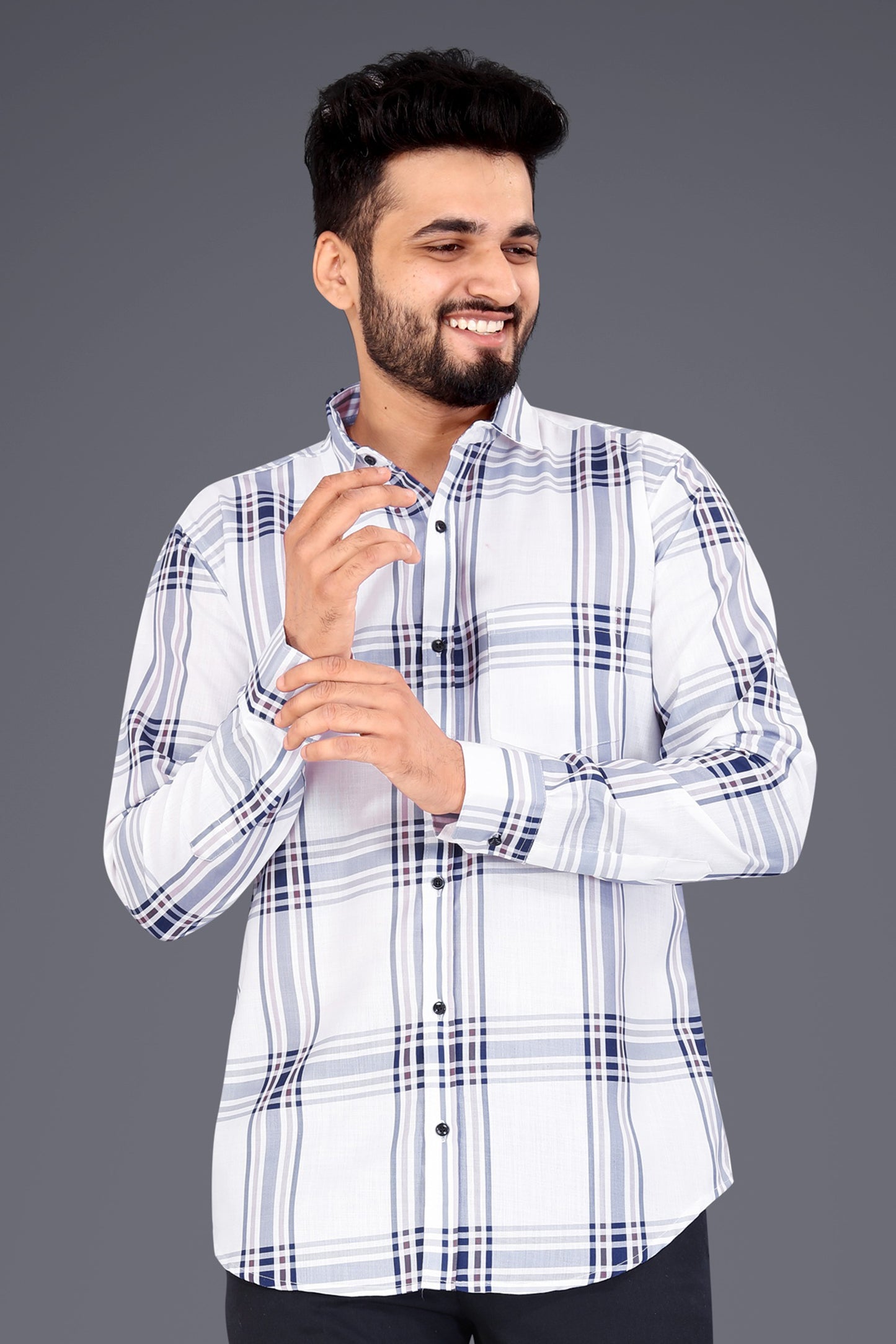 Off-white Cotton Blend Checks Casual Shirt